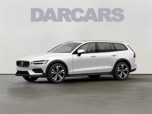 2026 Volvo V60 Cross Country Plus, B5 AWD Gas (mild hybrid)