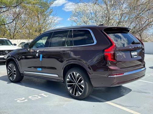 2025 Volvo XC90 Plug-In Hybrid T8 Plus 6-Seater