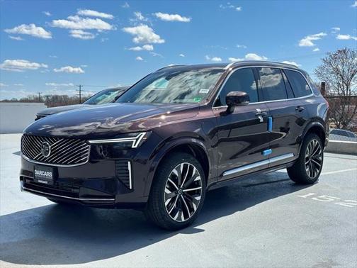 2025 Volvo XC90 Plug-In Hybrid T8 Plus 6-Seater