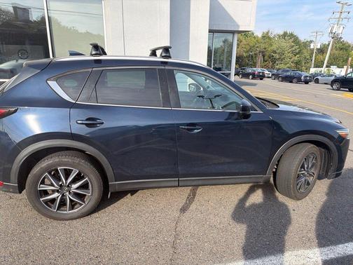 Deep Crystal Blue Mica 2017 Mazda CX-5 Grand Touring