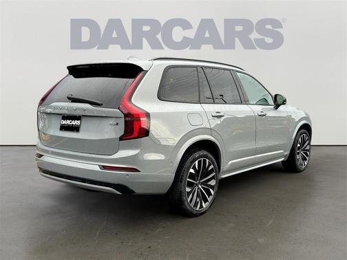 2026 Volvo XC90 B6 Ultra Dark Theme 6-Seater
