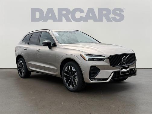 Bright Dusk Metallic 2026 Volvo XC60 B5 Plus