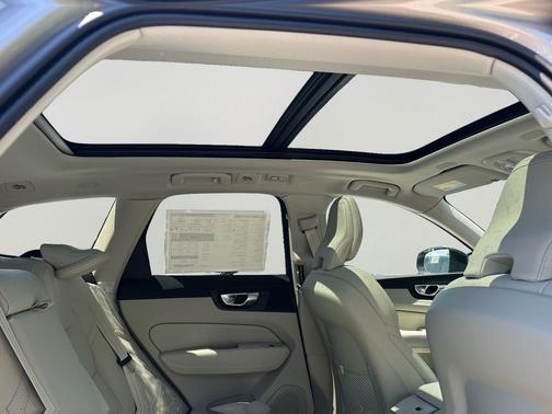 Bright Dusk Metallic 2026 Volvo XC60 Plug-In Hybrid Ultra, T8 AWD Electric/Gasoline, Dark