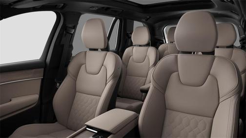 2026 Volvo XC90 B6 Plus 6-Seater
