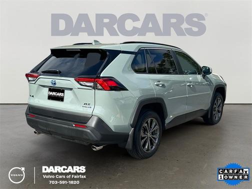 2022 Toyota RAV4 Hybrid XLE Premium