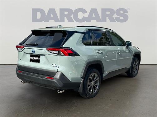 2022 Toyota RAV4 Hybrid XLE Premium