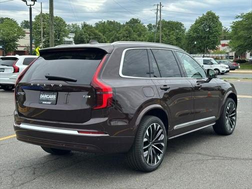 2025 Volvo XC90 Plug-In Hybrid T8 Plus 7-Seater