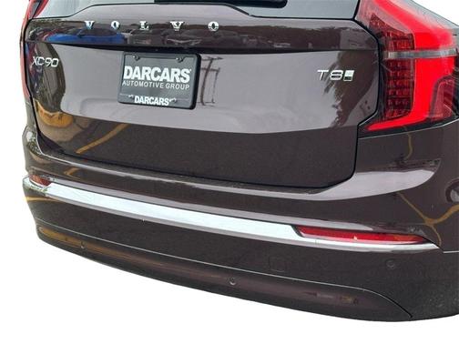 2025 Volvo XC90 Plug-In Hybrid T8 Plus 7-Seater