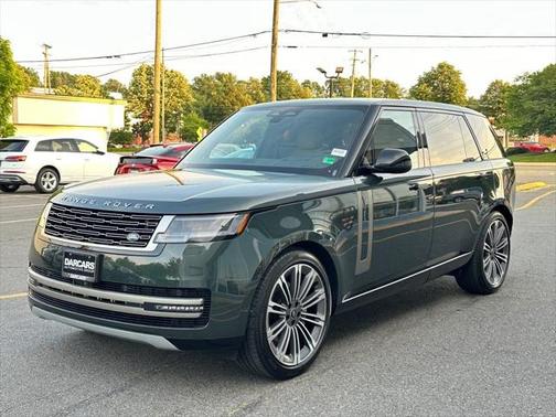 2025 Land Rover Range Rover P400 SE 7 Seat