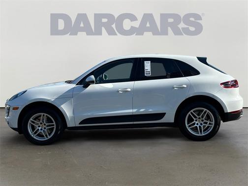 2017 Porsche Macan Base