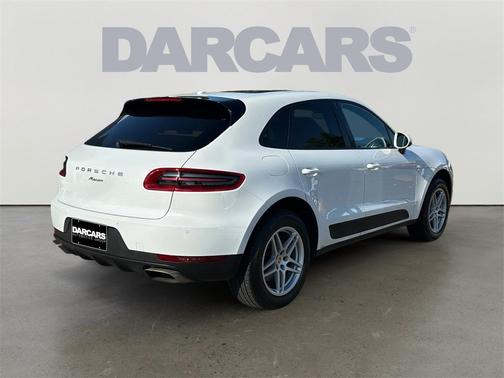 2017 Porsche Macan Base