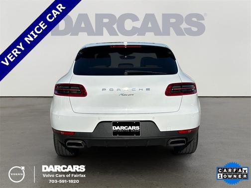 2017 Porsche Macan Base