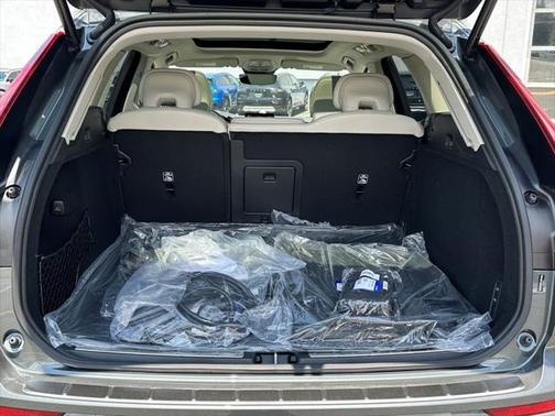 2026 Volvo XC60 Plug-In Hybrid T8 Ultra