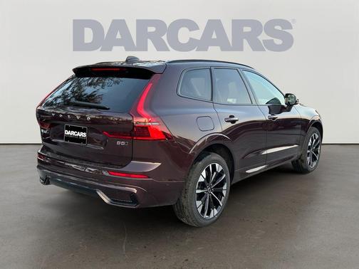 2026 Volvo XC60 B5 Ultra