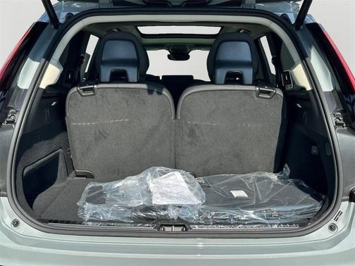 2026 Volvo XC90 B5 Plus 7-Seater