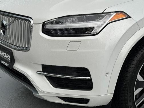 2018 Volvo XC90 Hybrid T8 Inscription