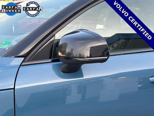 2022 Volvo C40 Recharge Pure Electric P8 Ultimate