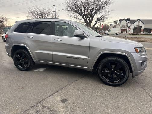 2015 Jeep Grand Cherokee Altitude