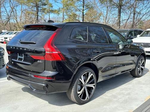 2025 Volvo XC60 B5 Ultra