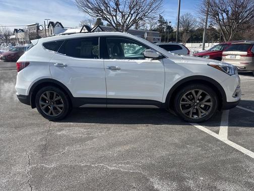2017 Hyundai Santa Fe Sport 2.0L Turbo Ultimate