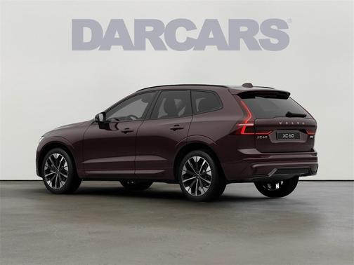 2026 Volvo XC60 B5 Plus