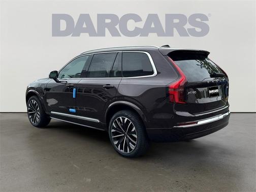 2025 Volvo XC90 Plug-In Hybrid T8 Plus 7-Seater