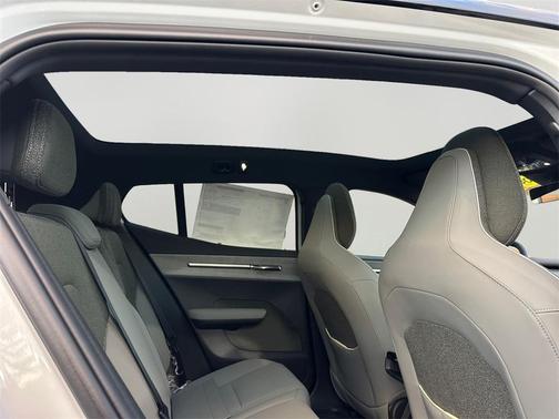 2025 Volvo EX30 Twin Motor Plus