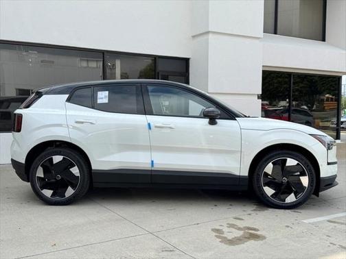 2025 Volvo EX30 Twin Motor Ultra