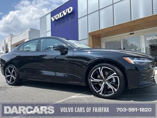 2025 Volvo S60 B5 Plus