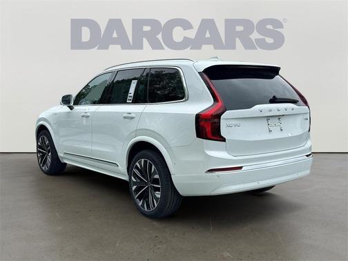 2025 Volvo XC90 Plug-In Hybrid T8 Plus 7-Seater