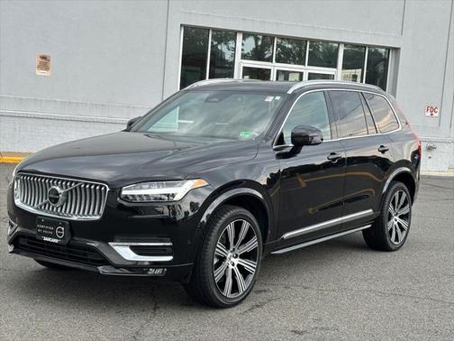 2023 Volvo XC90 B6 Ultimate 7-Seater