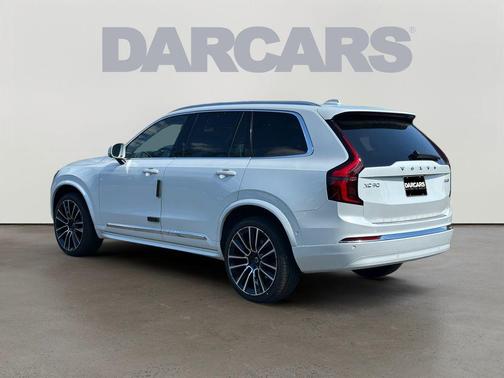 Crystal White Pearl 2026 Volvo XC90 Plus, B6 AWD Gas (mild hybrid), Gasoline, Bright, 7 Seats