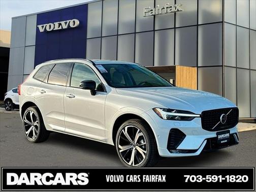 2025 Volvo XC60 B5 Ultra