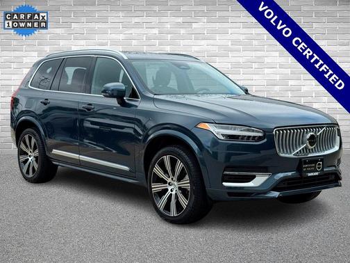 2025 Volvo XC90 Plug-In Hybrid T8 Core 7-Seater