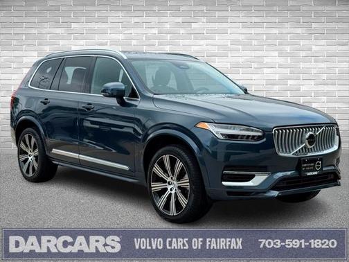 2025 Volvo XC90 Plug-In Hybrid T8 Core 7-Seater