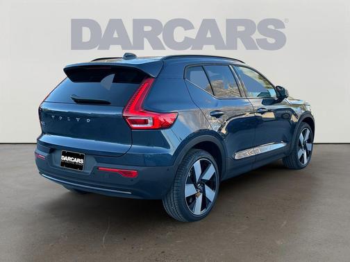 2026 Volvo EX40 Twin Motor Plus