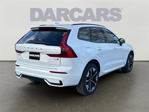 2026 Volvo XC60 B5 Ultra