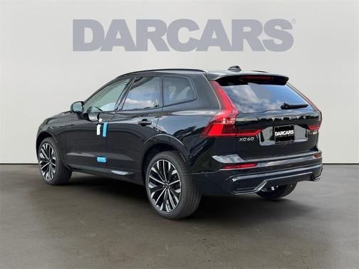 2026 Volvo XC60 B5 Ultra