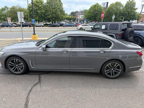 Bemina Grey Amber Effect 2020 BMW 750 i xDrive