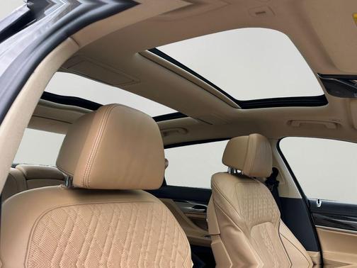 Bemina Grey Amber Effect 2020 BMW 750 i xDrive