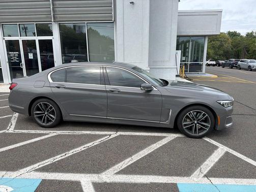 Bemina Grey Amber Effect 2020 BMW 750 i xDrive