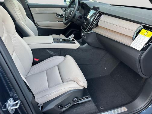 Denim Blue Metallic 2026 Volvo XC90 Plug-In Hybrid Ultra, T8 AWD, Electric/Gasoline, Bright, 7 Seats