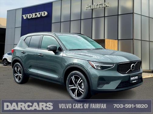 2026 Volvo XC40 B5 Plus