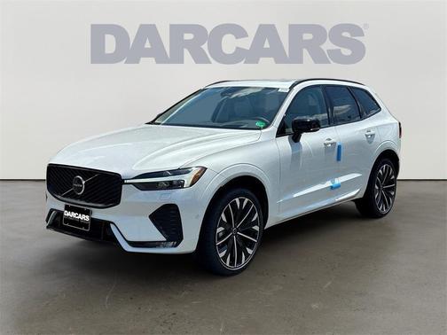 2026 Volvo XC60 B5 Ultra