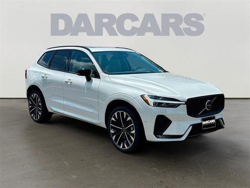 2026 Volvo XC60 B5 Ultra