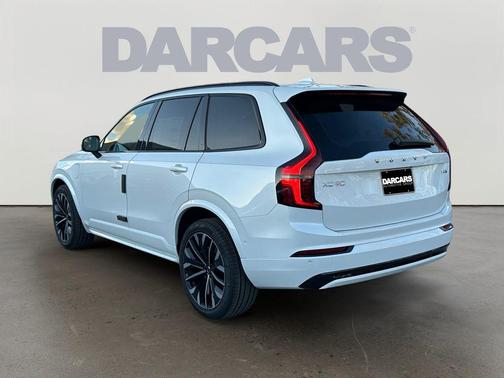 2026 Volvo XC90 Plug-In Hybrid Ultra Dark Theme, T8 AWD, Electric/Gasoline, 7 Seats