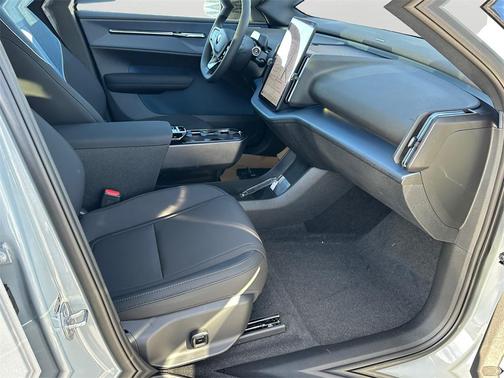 2026 Volvo EX30 Ultra Twin Motor Performance, Fully electric