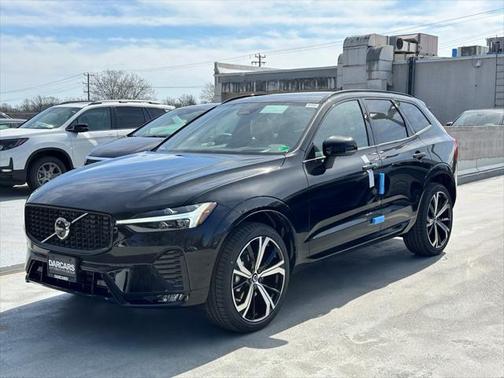 2025 Volvo XC60 B5 Ultra