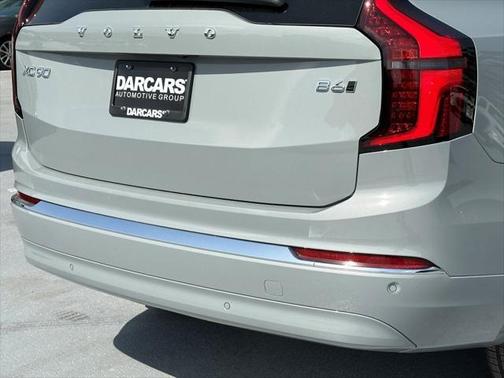 2025 Volvo XC90 B6 Ultra