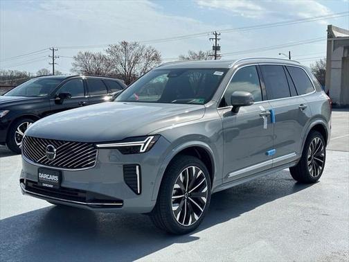 2025 Volvo XC90 B6 Ultra